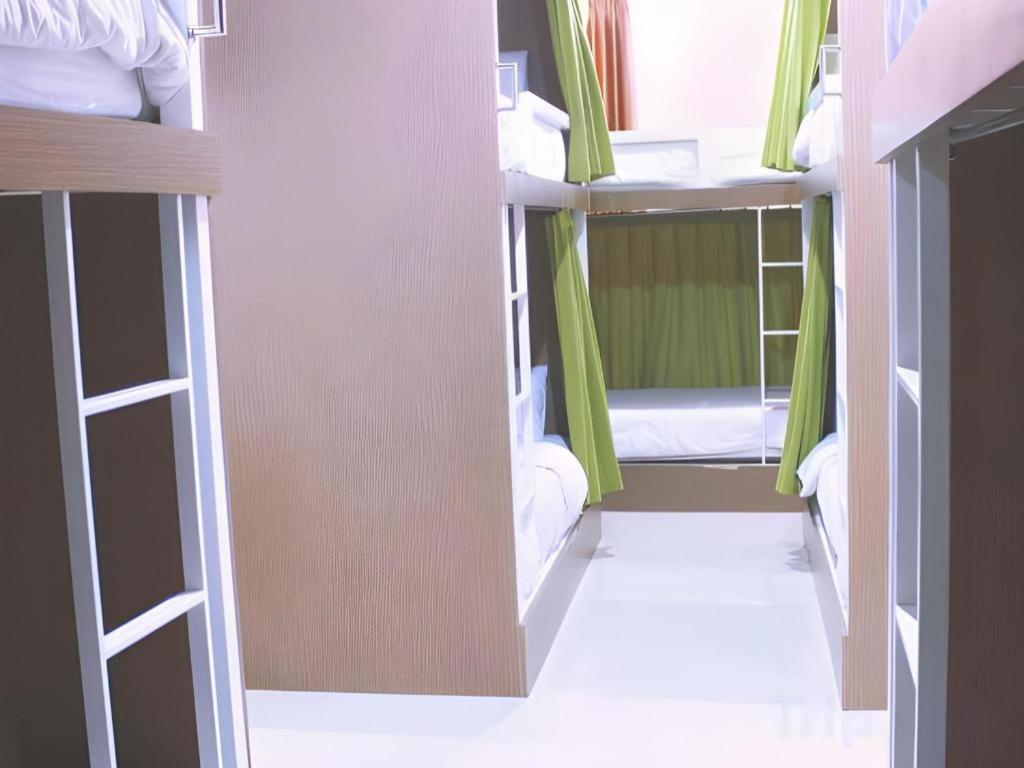 Wakeup Homestay Yogyakarta Luaran gambar